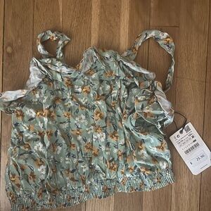 SOLD | bnwt summery zara tank